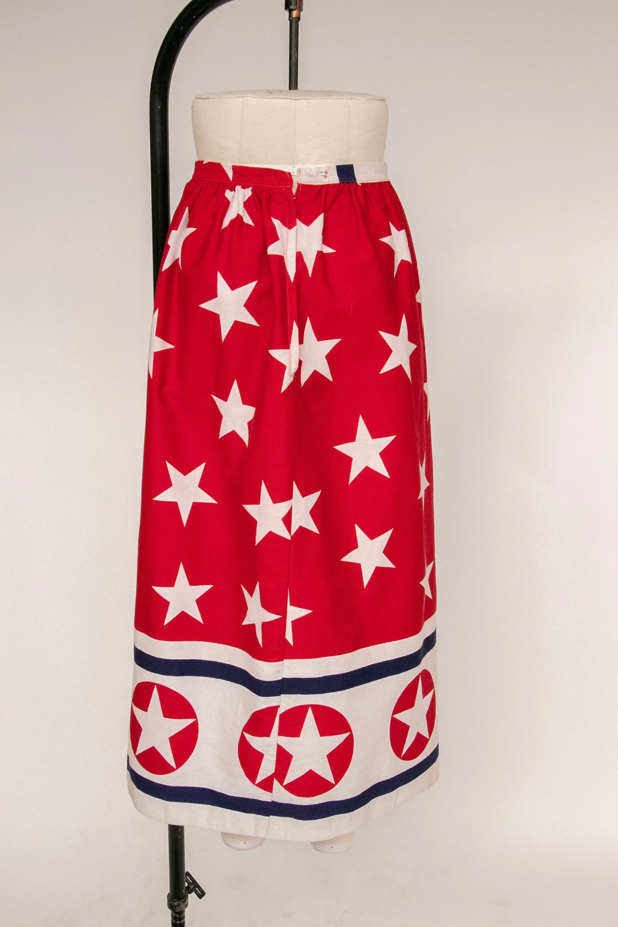 1970s Maxi Skirt Cotton Printed Stars S