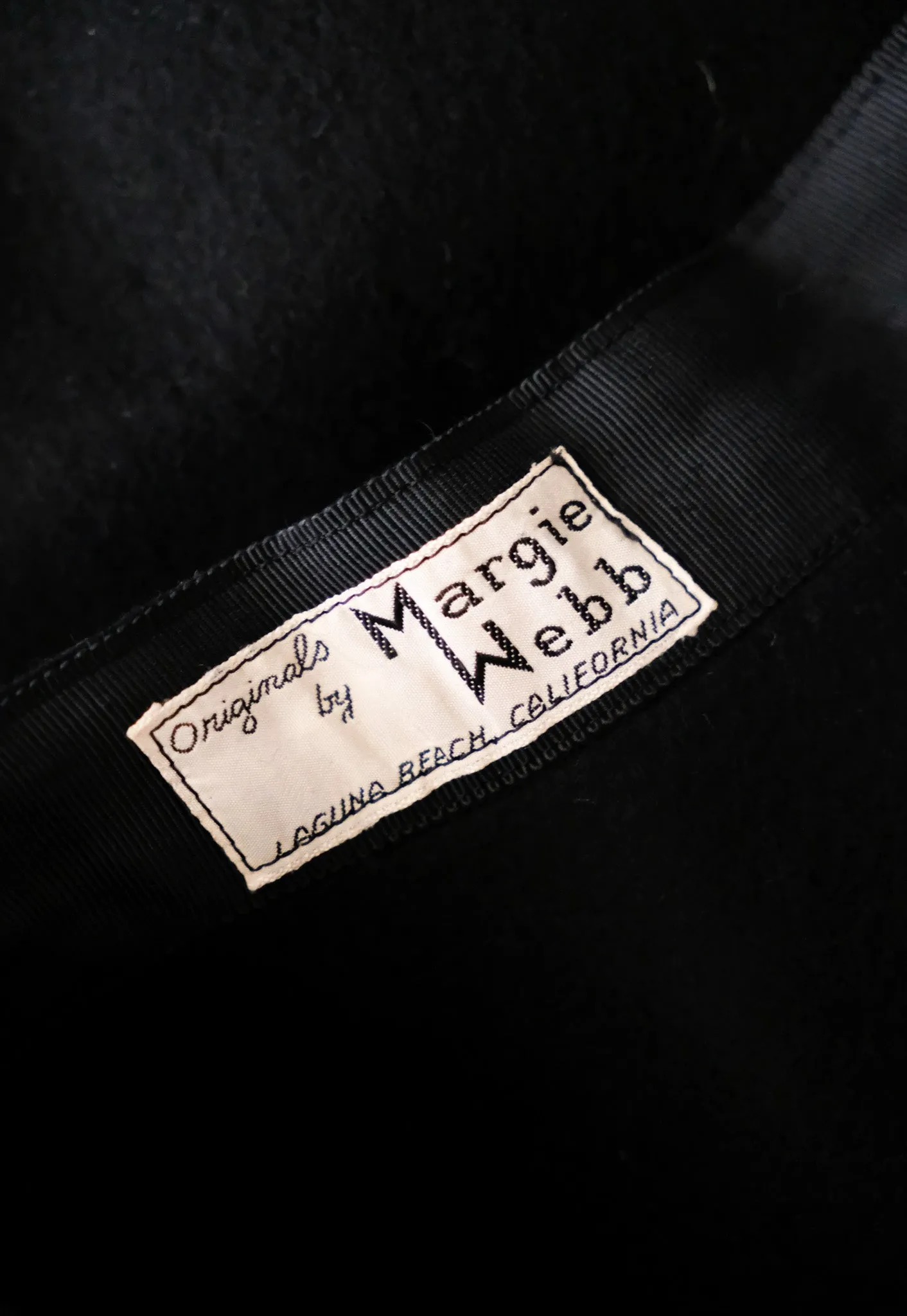 Vintage 1950s Novelty Print Maquillage Felt Appliqué Skirt by Margie Webb, Size XS