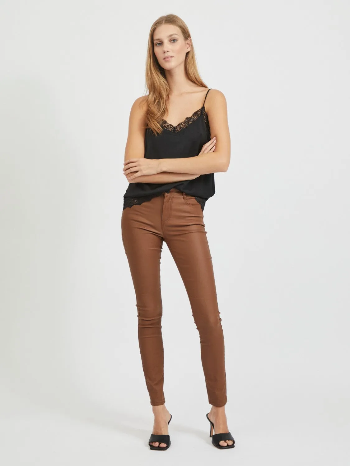 Ava Lace Detail Cami (Black)