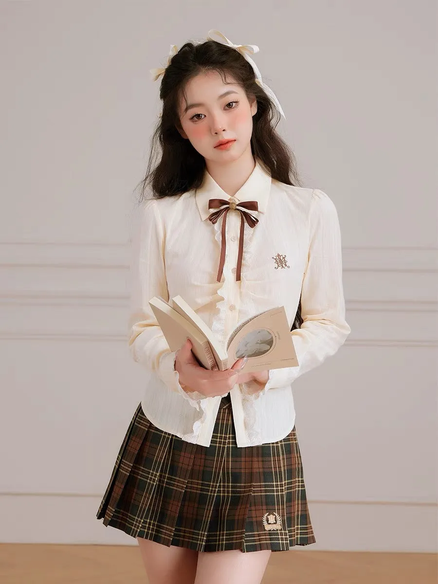 Chic Parisian Pleated Skirt