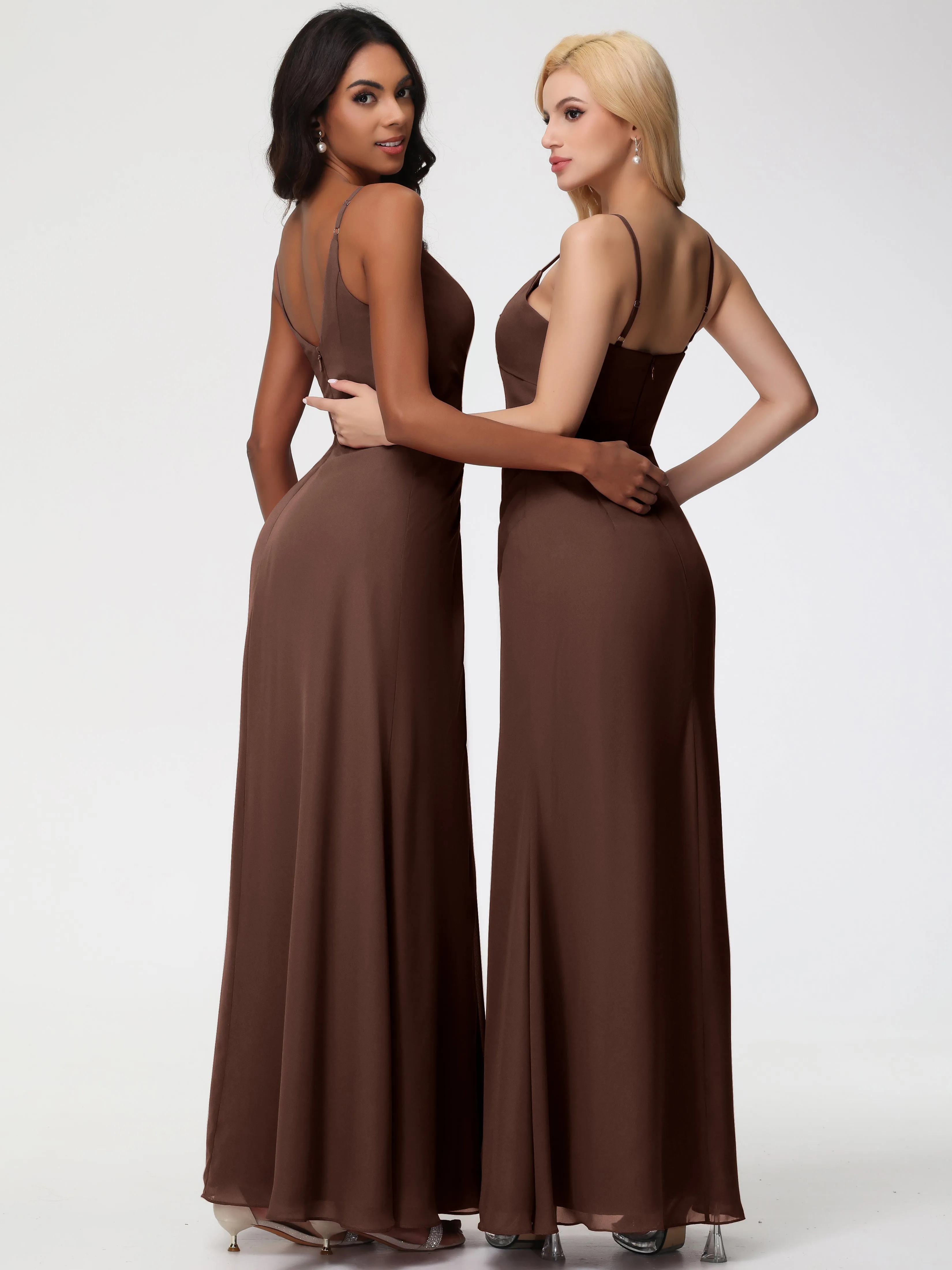 Chocolate Brown Bridesmaids Dresses A-Line V-Neck Spaghetti Straps Ruched Chiffon Bridesmaid Dresses With Slit