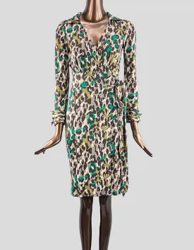 Diane von Furstenberg Vintage Wrap Dress Knee-Length - 2 US