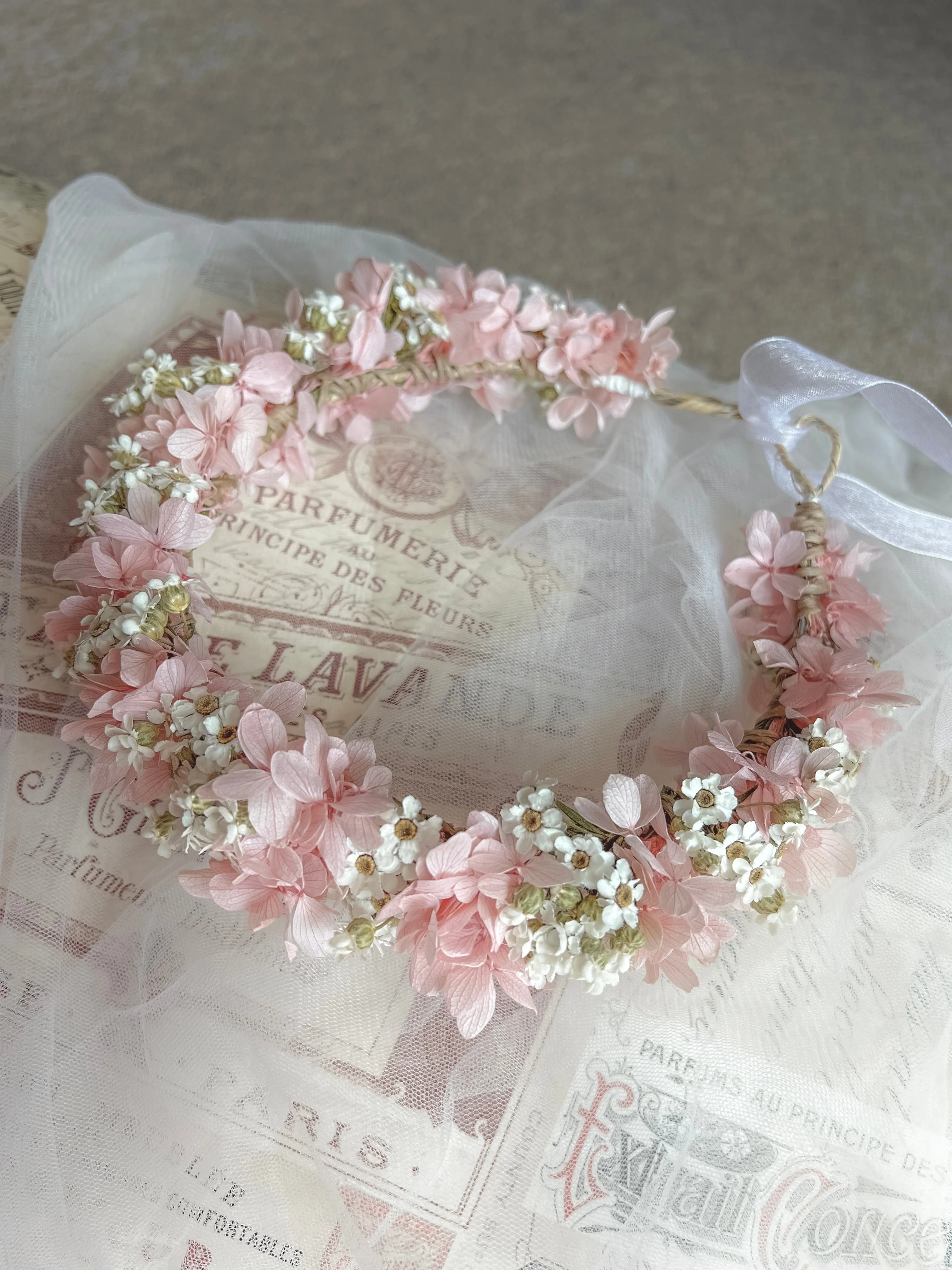 Dried Daisy Headband, Daisy and Pink Hydrangea Flower Crown, Dusty Pink Headpiece for Brides, Flower Girls Headband, Romantic Floral Tiara