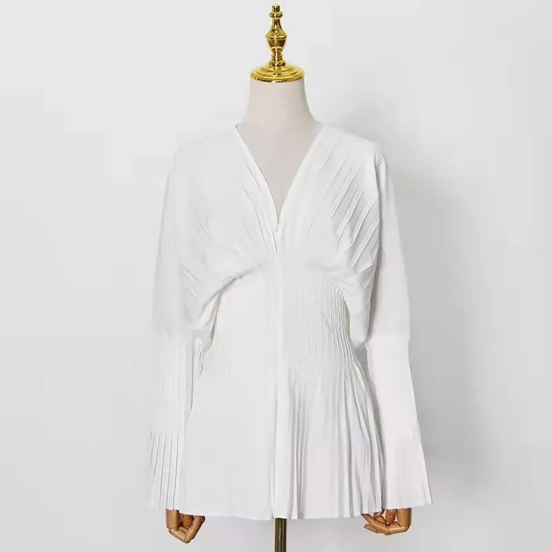 Getadme Elegant Women Loose White V-Neck Pleated Shirts Female Lantern Full Sleeve Tops Blouses Casual Blusas Spring Autumn