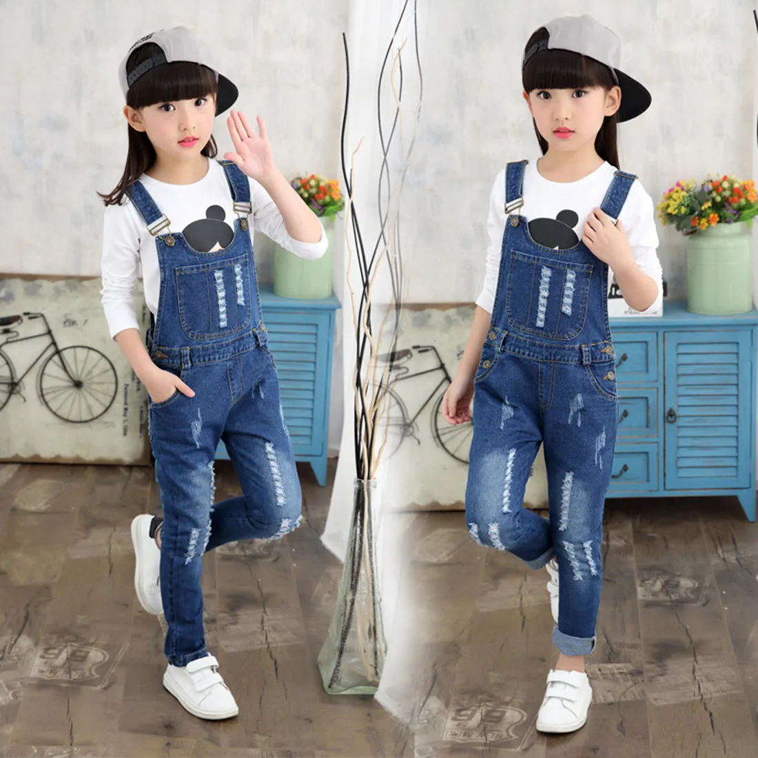 Girls Straight Lined Ripped Big Pockets Overalls
