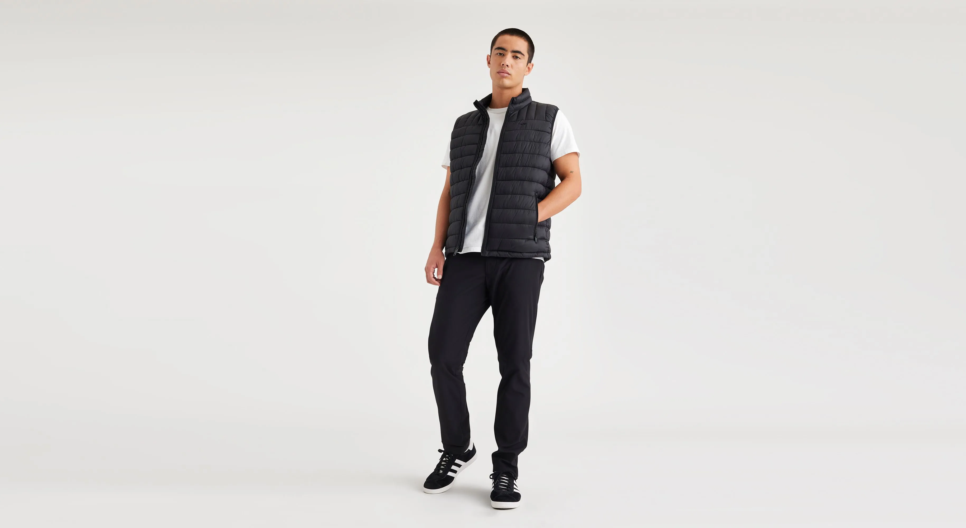 Go Chino, Slim Tapered Fit with Airweave