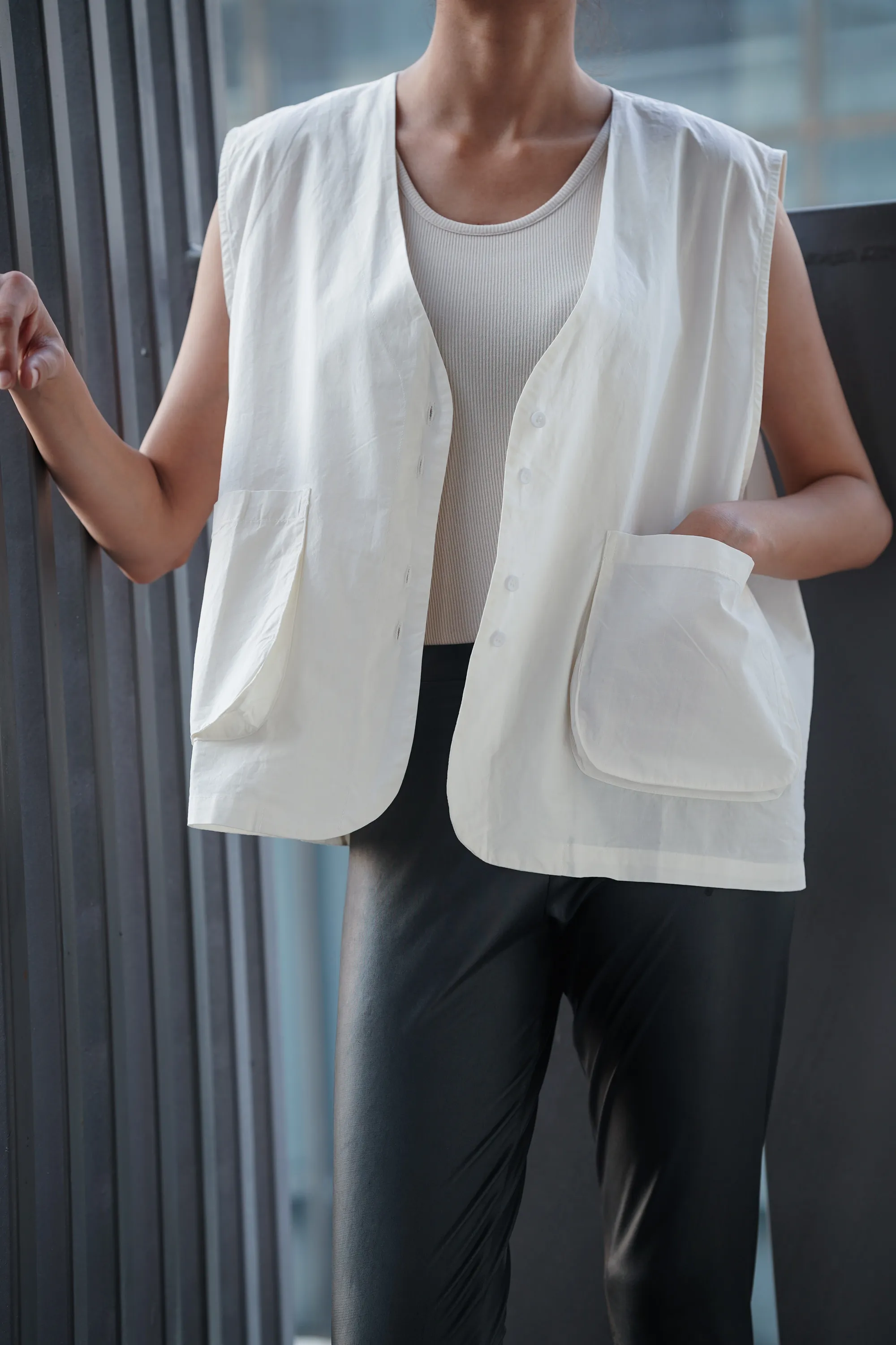Gridlock White Cotton Vest