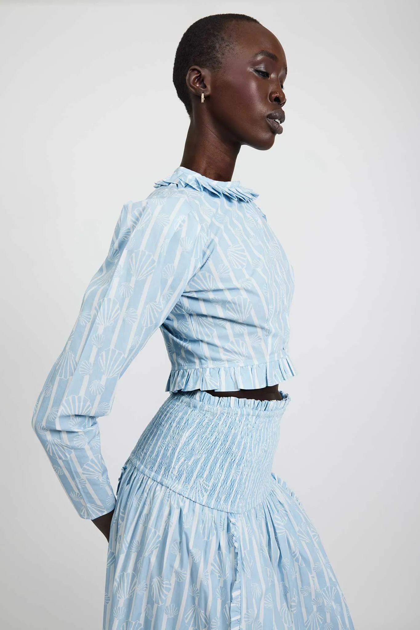 Laura Ashley x BATSHEVA Wynn Blouse in Honningtoft Shells