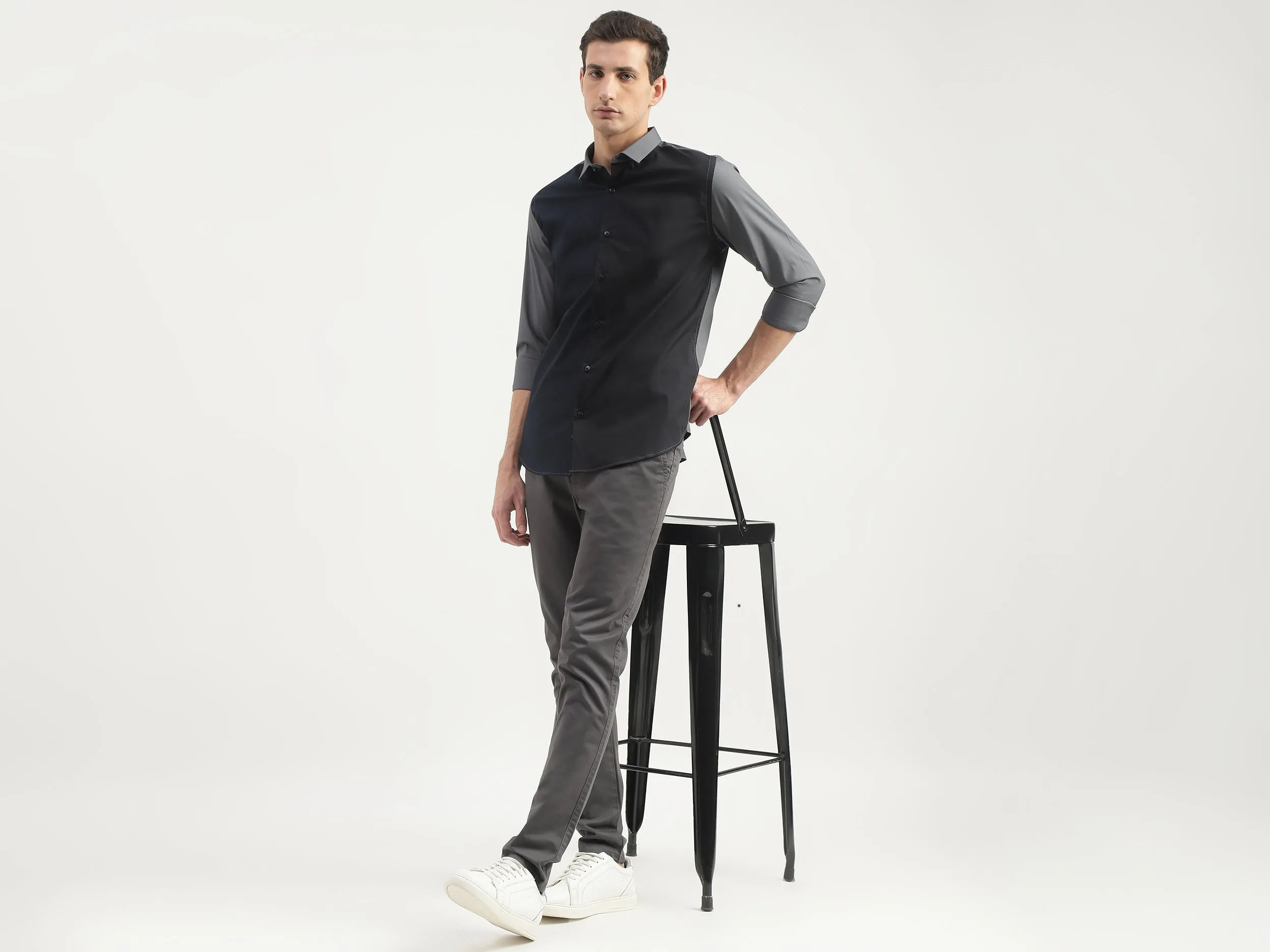 Monotone Slim Fit Trousers