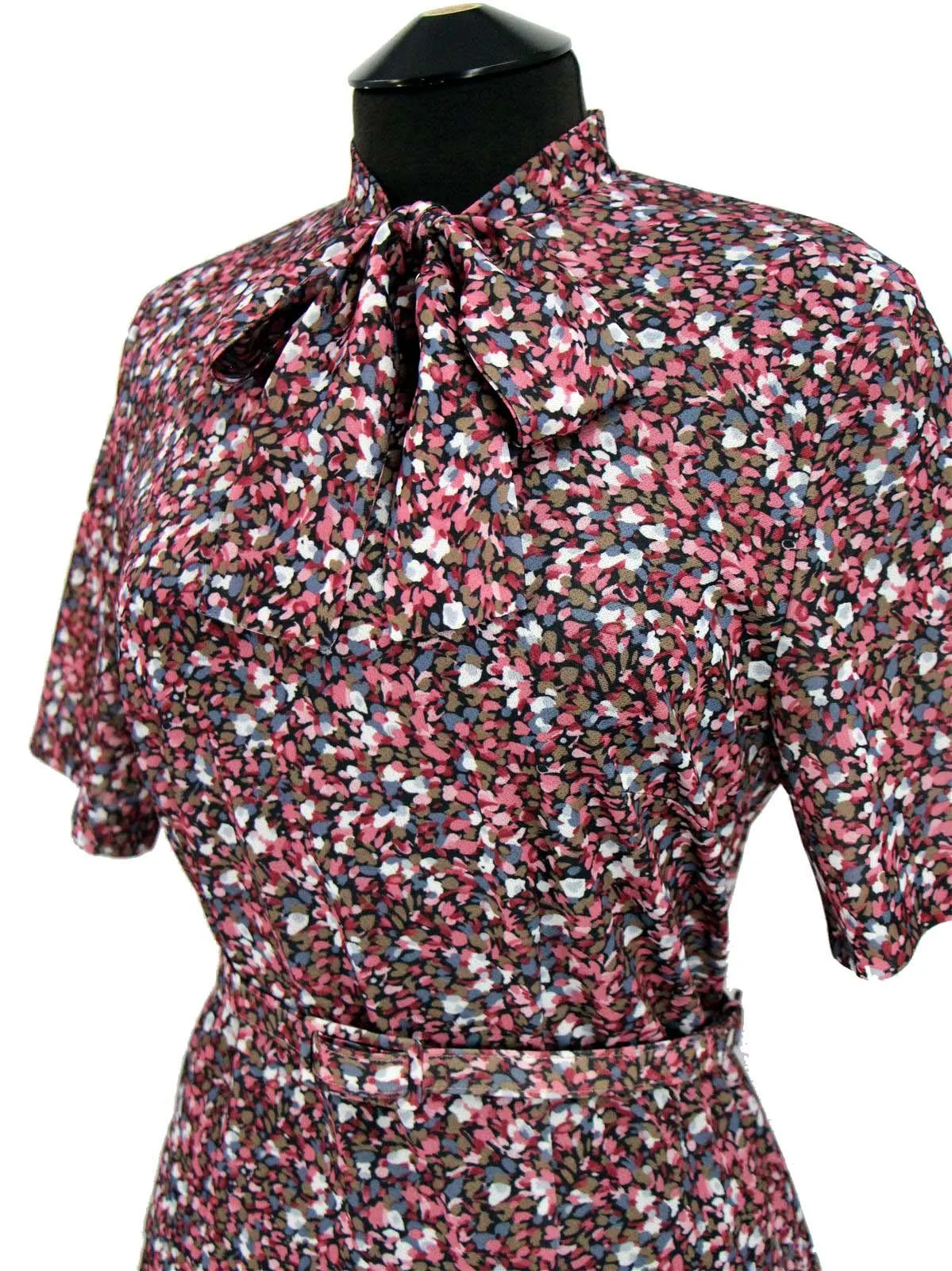 Pink Petal Pattern Vintage Pleated Dress