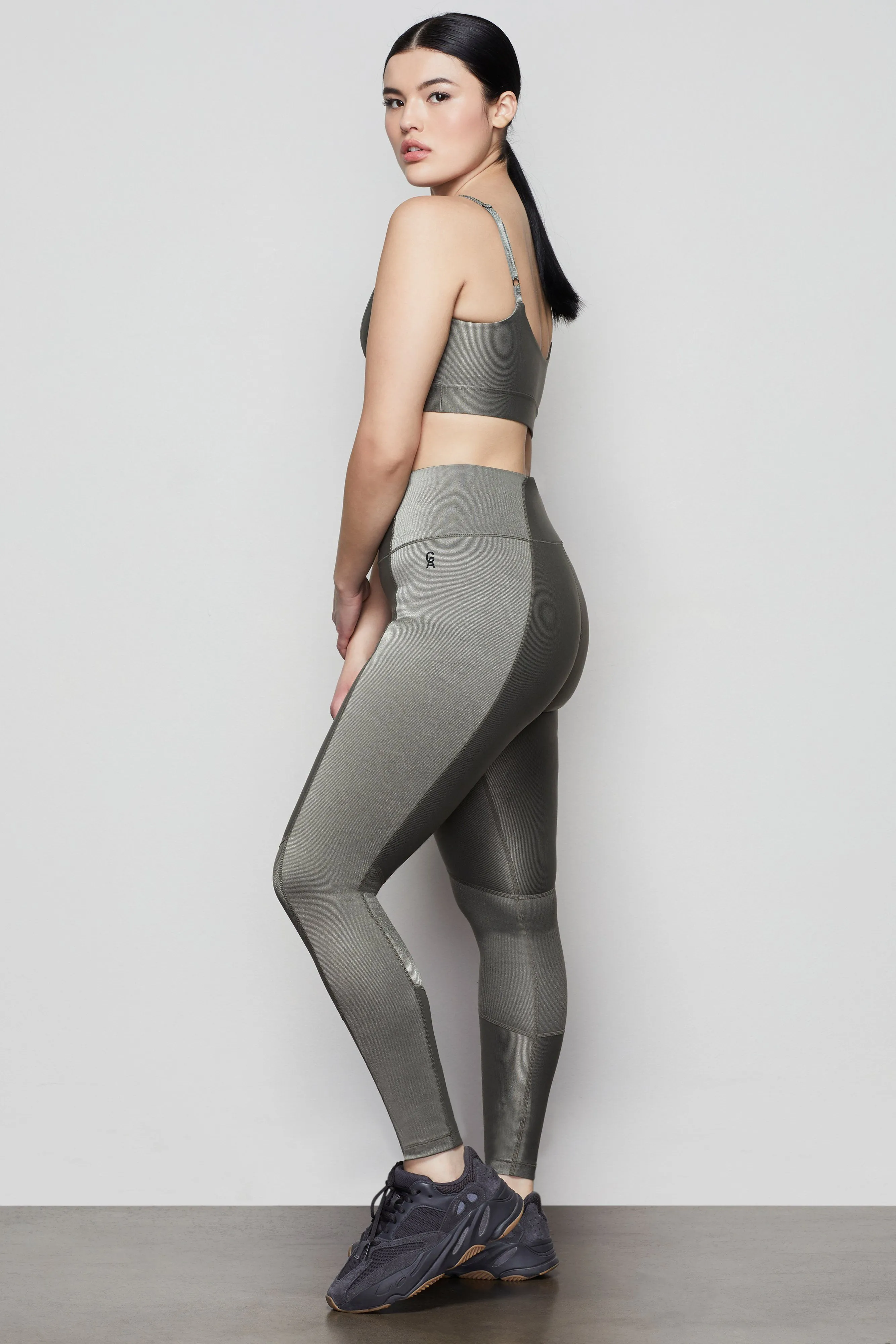THE SHINY RIB LEGGING | SAGE001
